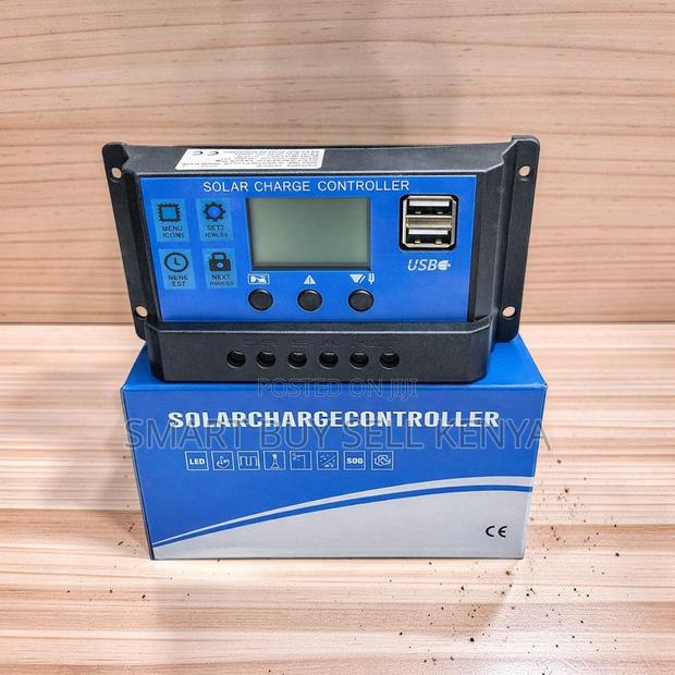 Space Efficient 12v/24v 10a Digital Solar Charge Controller