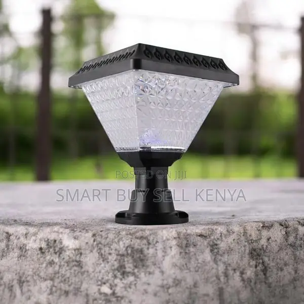 Solar Outdoor Fence Post Lamp With Decorative Glow