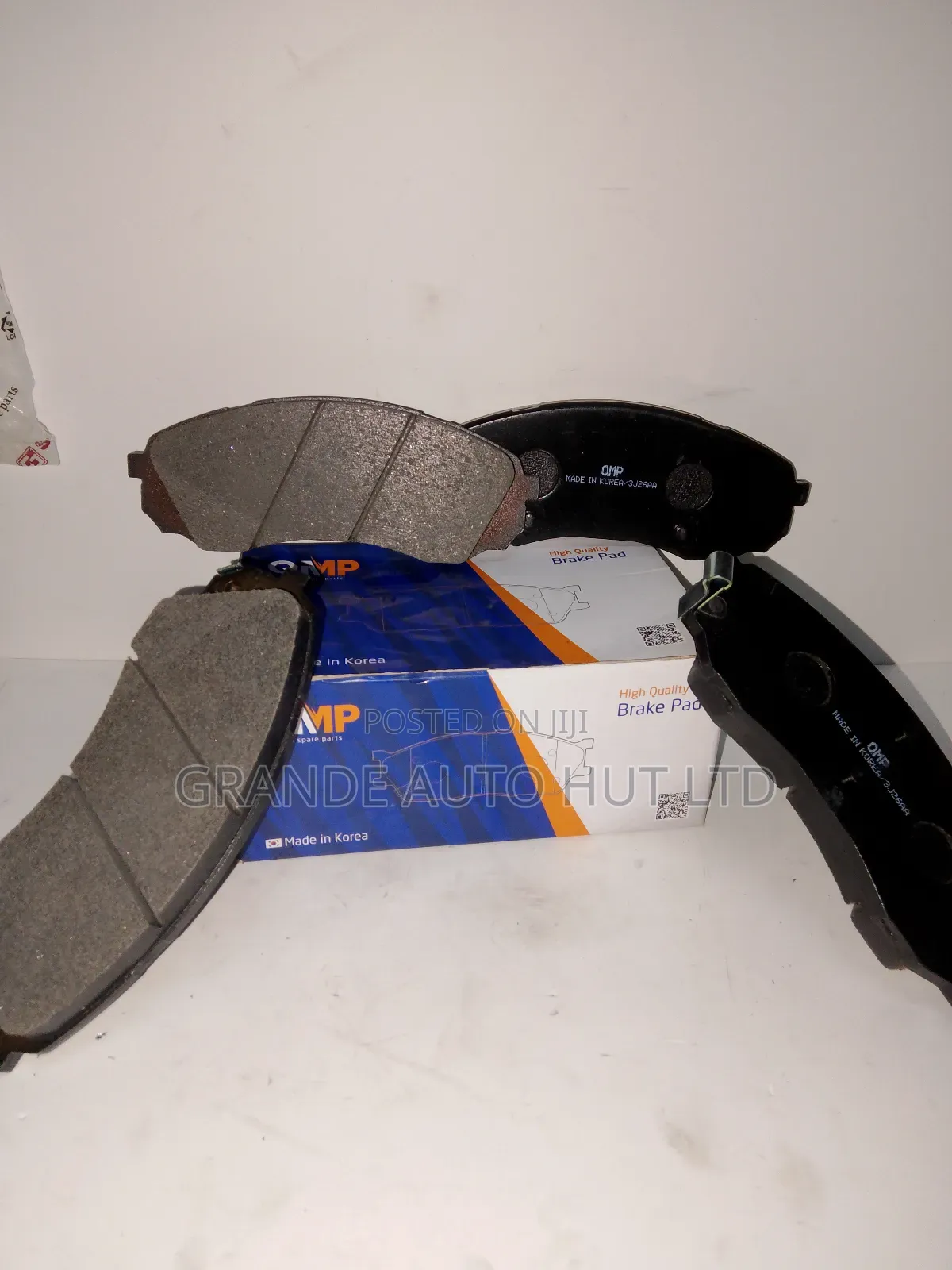 Front Brake Pads Hyundai H1/Starex (Qmp Brand)
