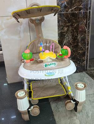 Baby Walker With a Rocking Function - thumbnail 2