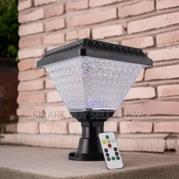 Outdoor Solar Garden Pillar Light With Crystal Design