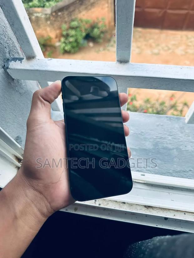 Apple iPhone 12 128 GB Black - thumbnail 3