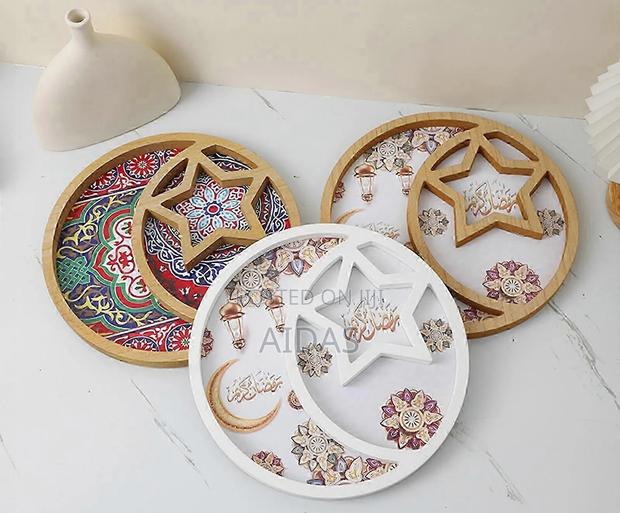Ramadan Wooden Serving Tray – Islamic Crescent Moon Star Decor - thumbnail 3