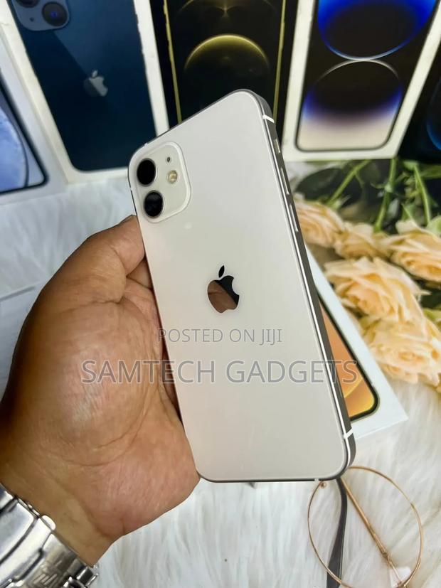 Apple iPhone 12 256 GB White - thumbnail 4