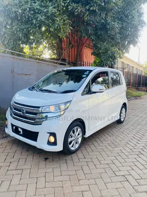 Nissan Dayz Highway Star G 2018 Pearl