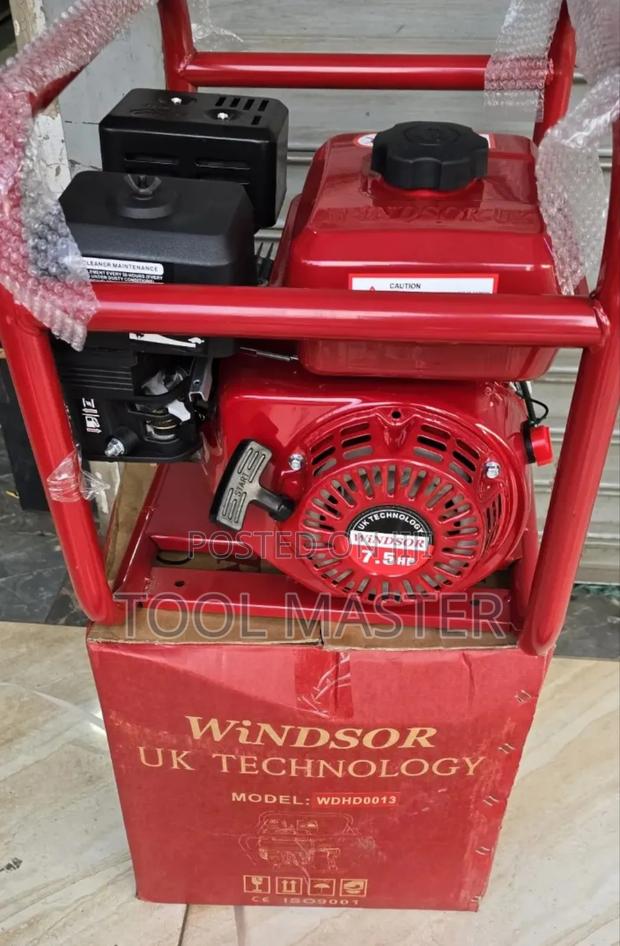 Windsor Concrete Vibrator/7.5hp Windsor Petrol Engine Concretevibrator - thumbnail 2