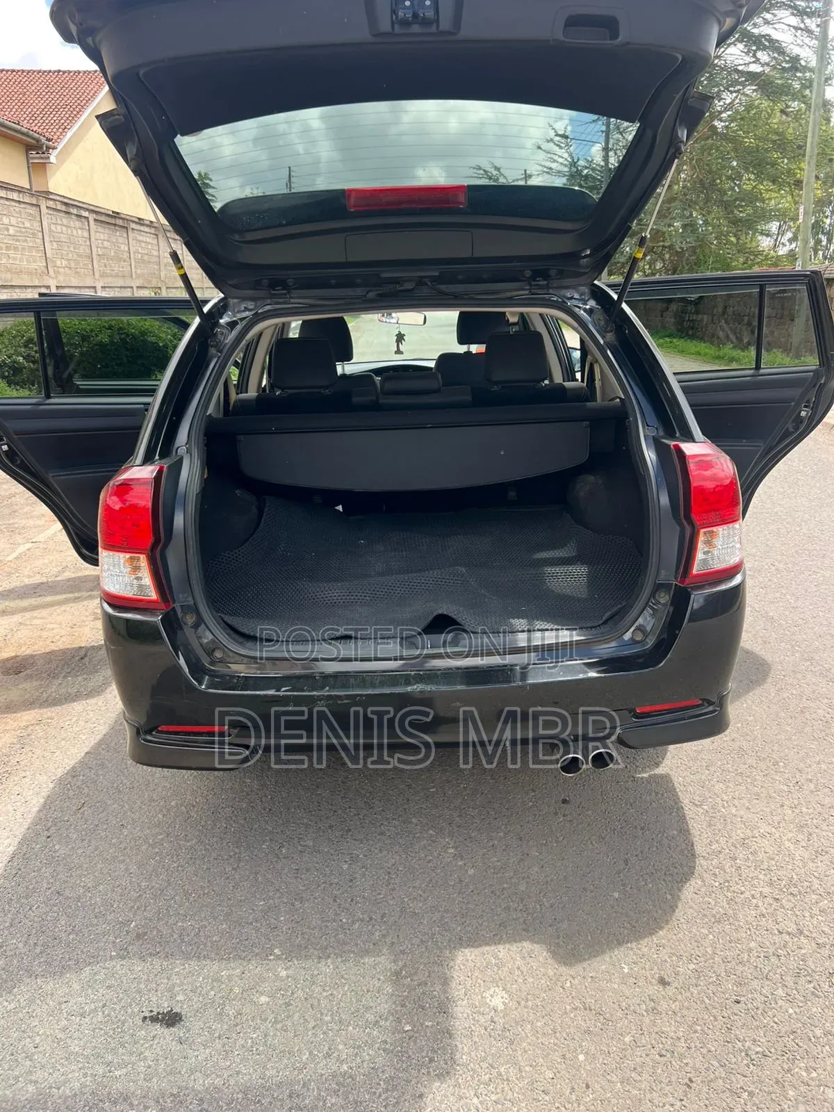 Toyota Corolla Fielder 2017 Black