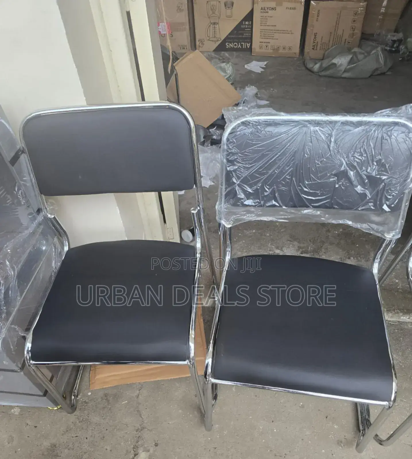 Executive Elegant Leather Office Waiting Chair