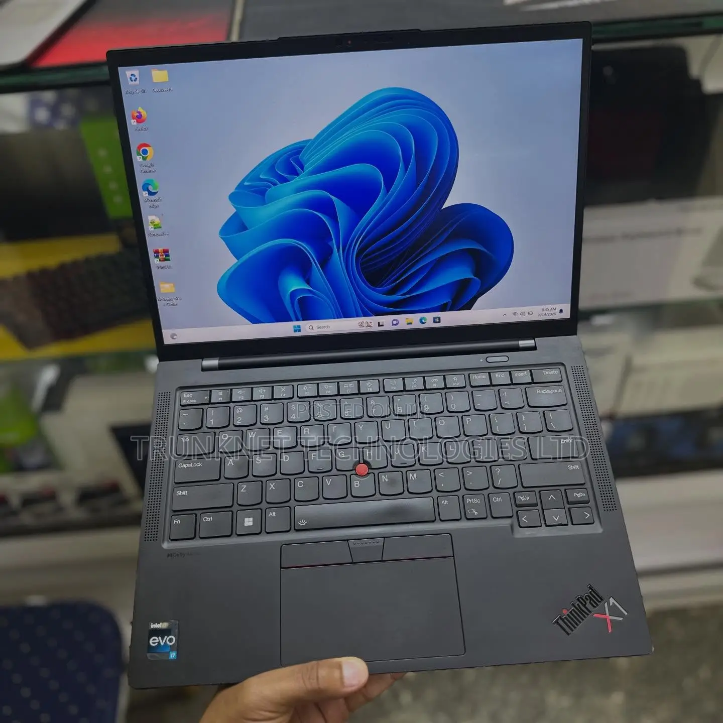New Laptop Lenovo ThinkPad X1 Carbon 32GB Intel Core Ultra 7 SSD 1T