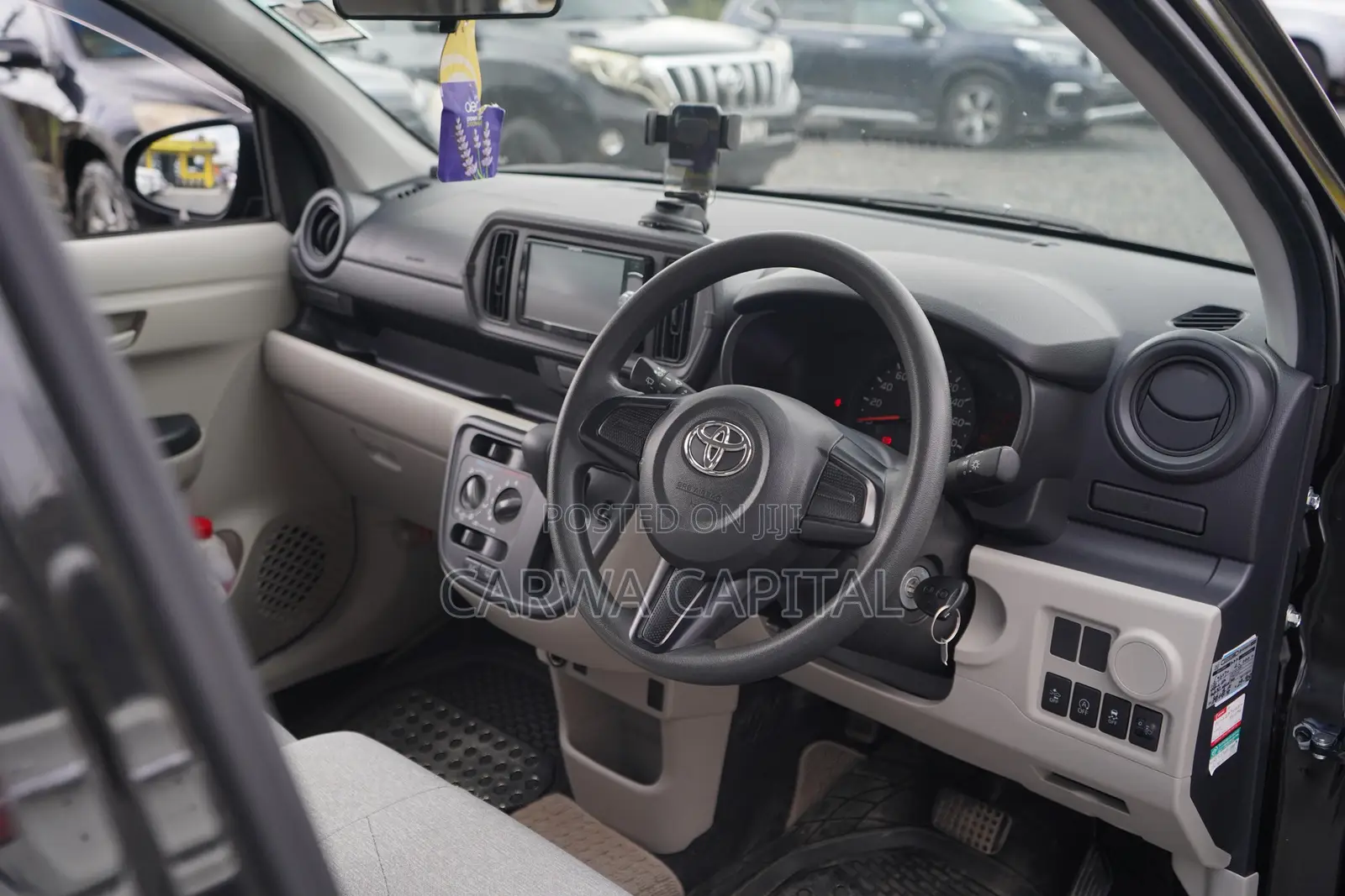 Toyota Passo 2018 Black