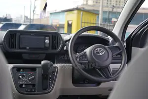 Toyota Passo 2018 Black