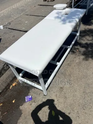 Adjustable Massage Bed – Foldable Strong