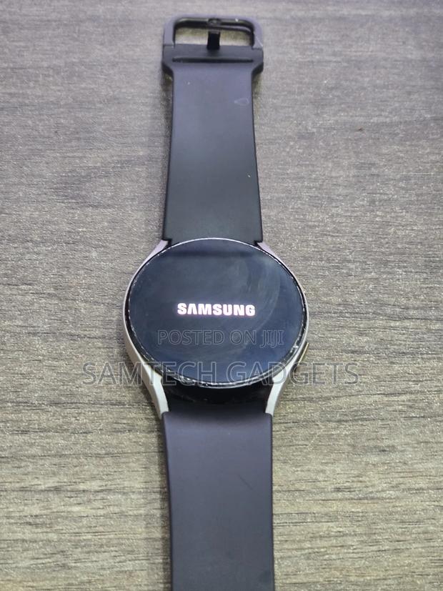 Samsung Galaxy Watch 4 - thumbnail 2