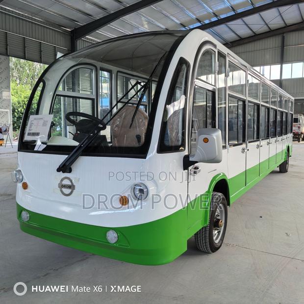 New Bus 2025 White - main view