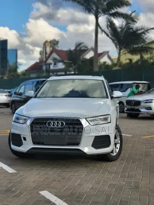 Audi Q3 2.0 TFSI 220hp quattro sport 2016 White
