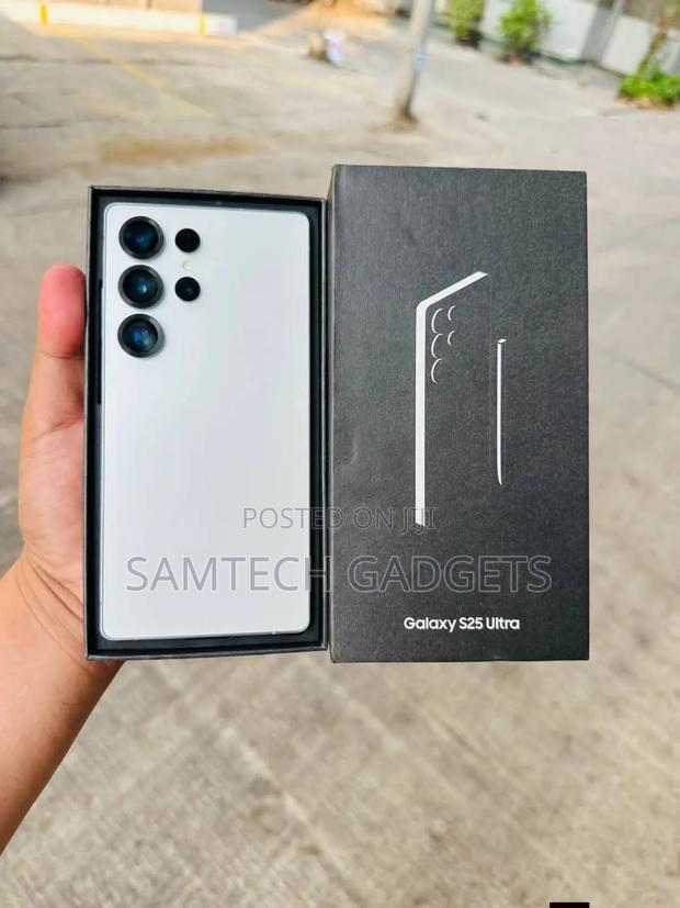 Samsung Galaxy S25 Ultra 512 GB Gray - thumbnail 2