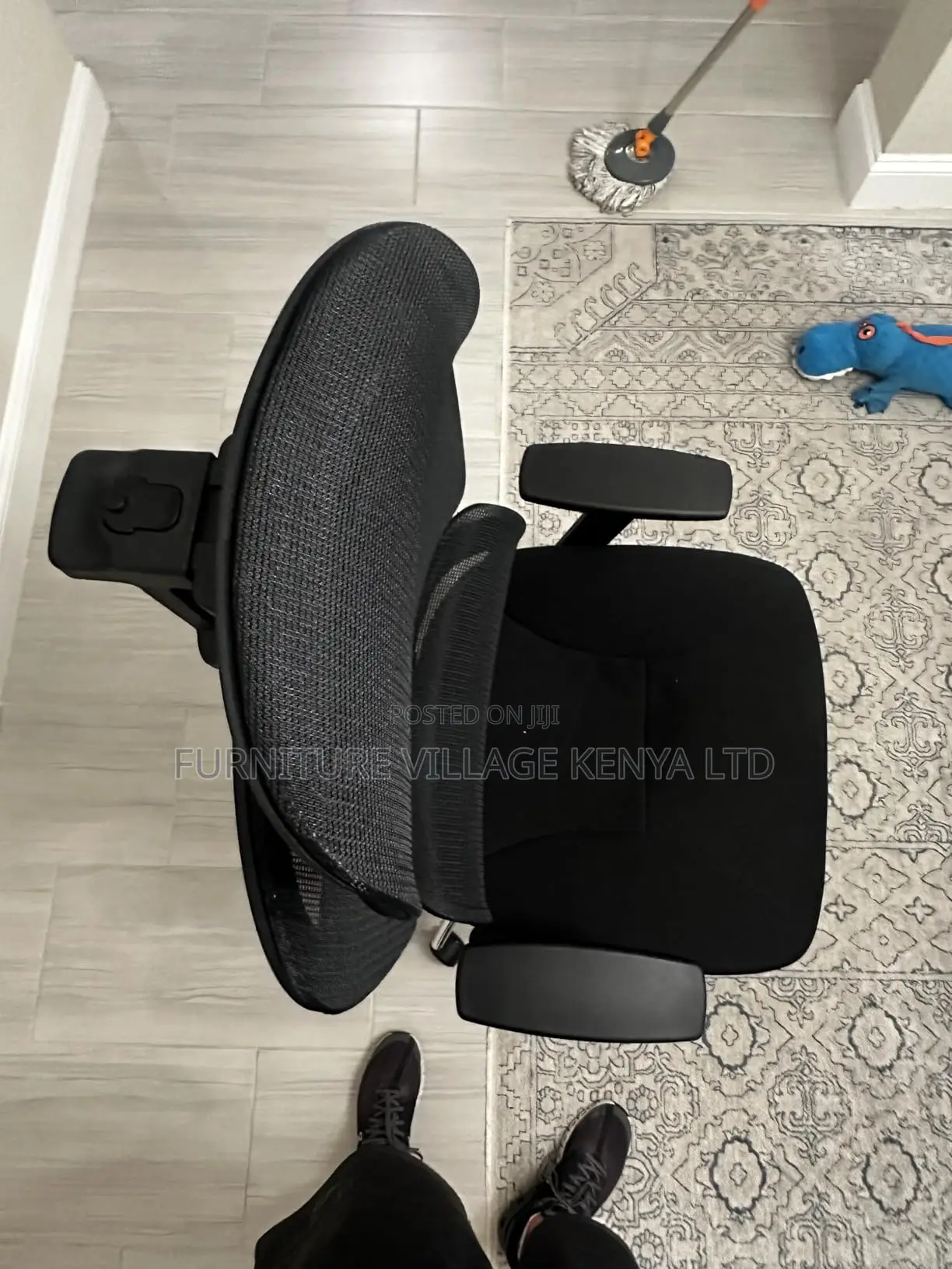 Office Chairs: High-back Executive Orthopedic Seats