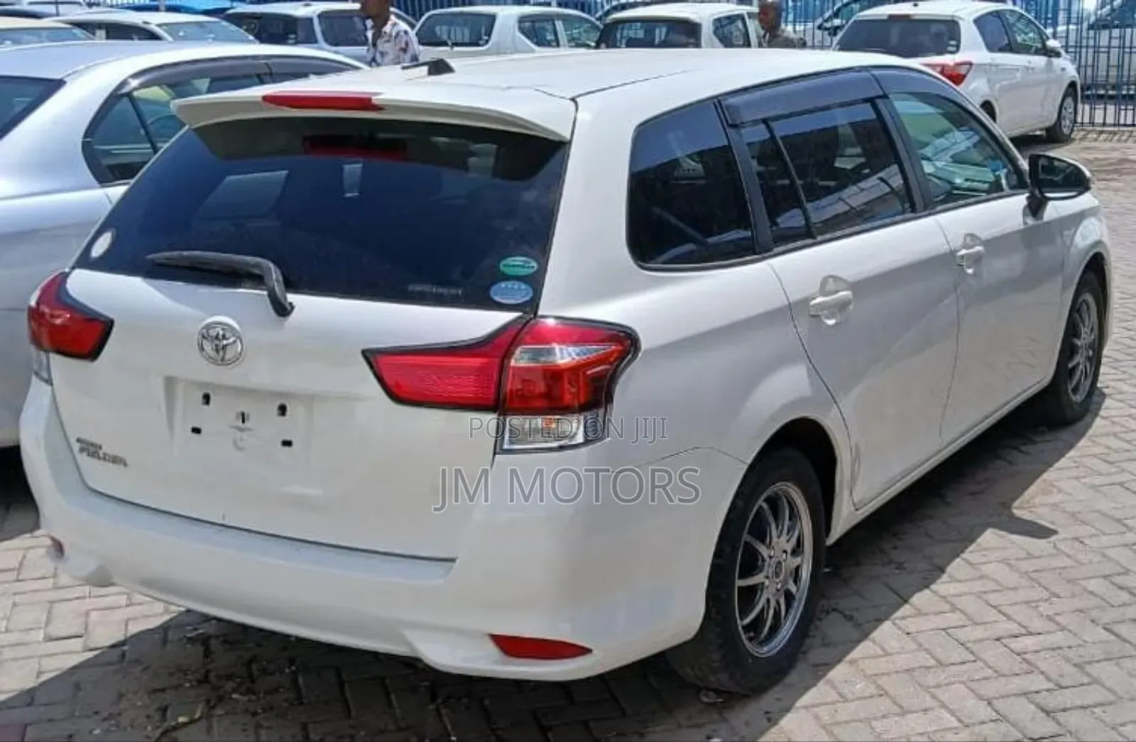 Toyota Corolla Fielder 2019 White