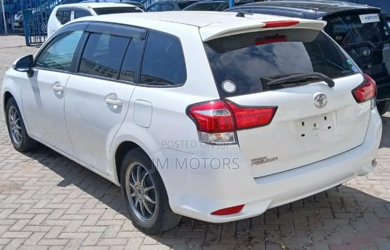Toyota Corolla Fielder 2019 White