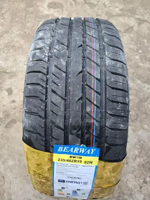 235 /40 R19 Bearway Tyres(Highway) Bw11b.