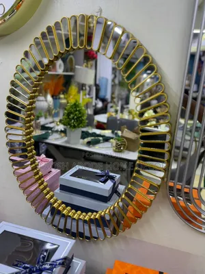 Oval Shaped Decorative Mirror for Dining,Homes, Office.
