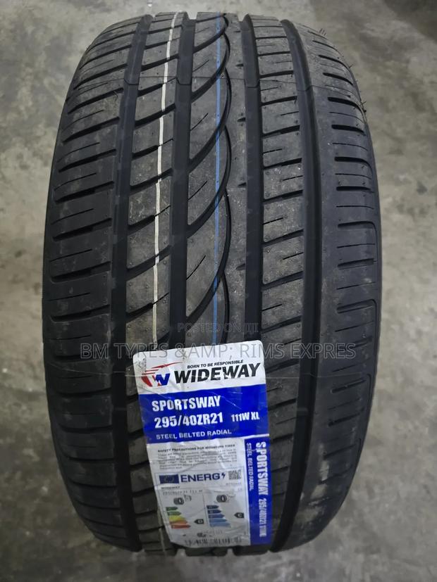 295 /40 R21 Wideway Tyres (Highway) - main view