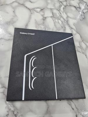 Samsung Galaxy Z Fold7 256 GB Blue - thumbnail 2