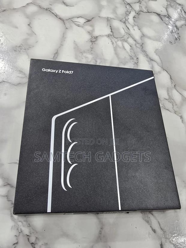 Samsung Galaxy Z Fold7 256 GB Blue - main view