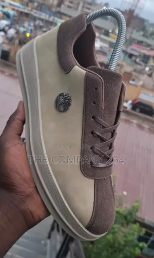 Quality Leather Men Timberland Smart Casual Available
