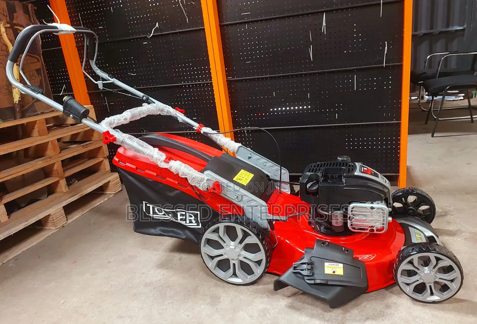 Quality Premier Lawn Mower Machine/Lawn Mower Machine