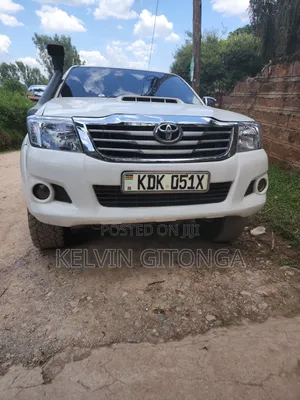 Toyota Hilux 2015 White