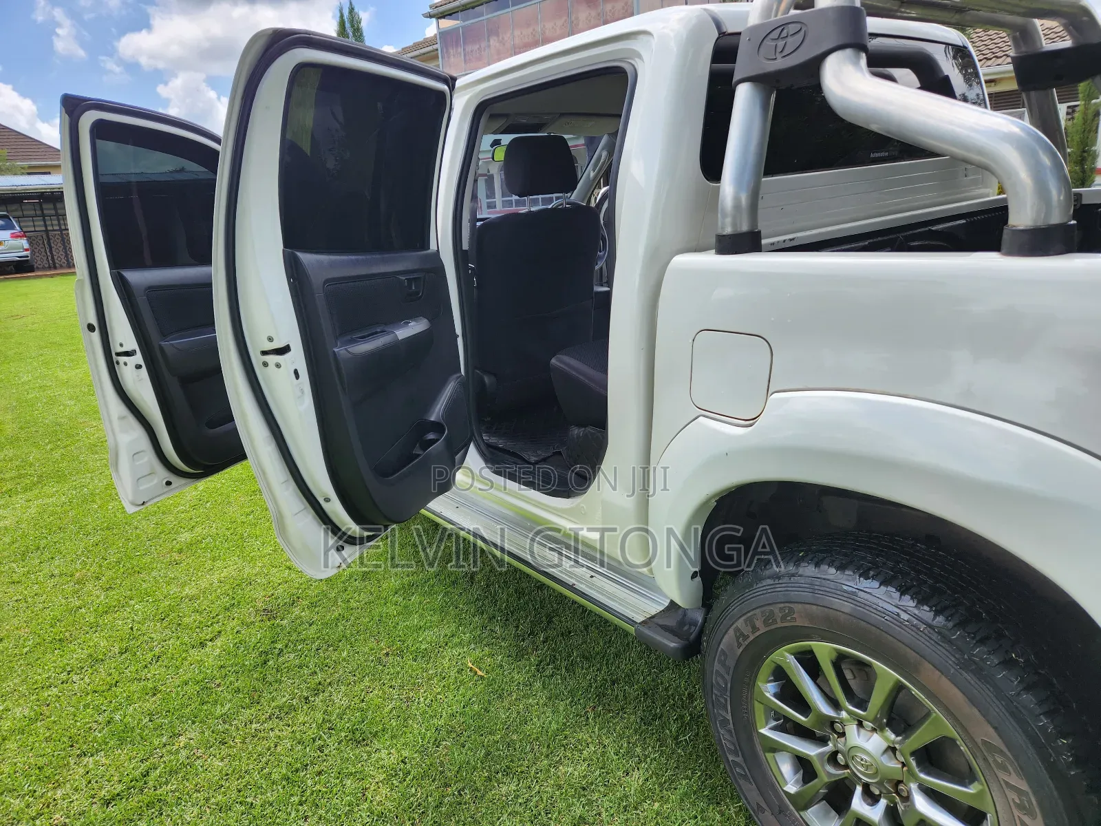 Toyota Hilux 2015 White
