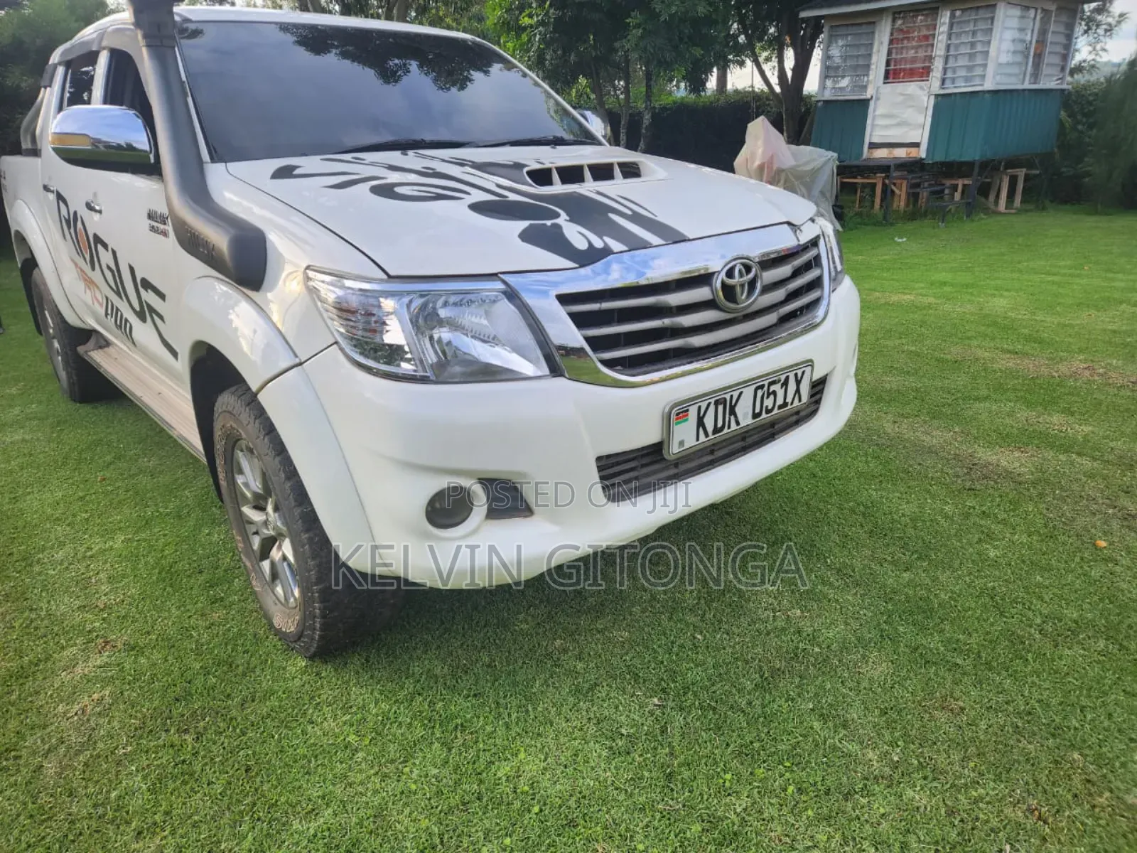 Toyota Hilux 2015 White