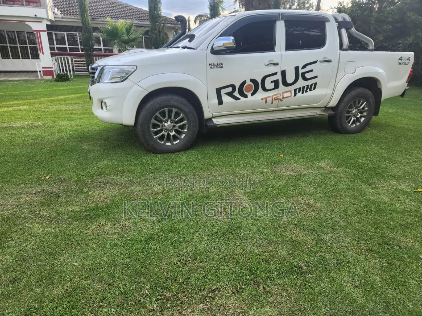 Toyota Hilux 2015 White