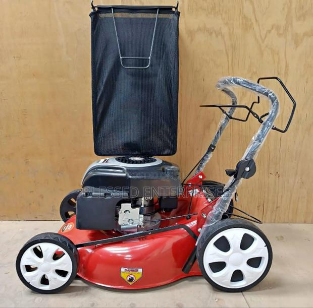 Petrol Powered Lawnmower Available/Premier Lawn Mower Machine