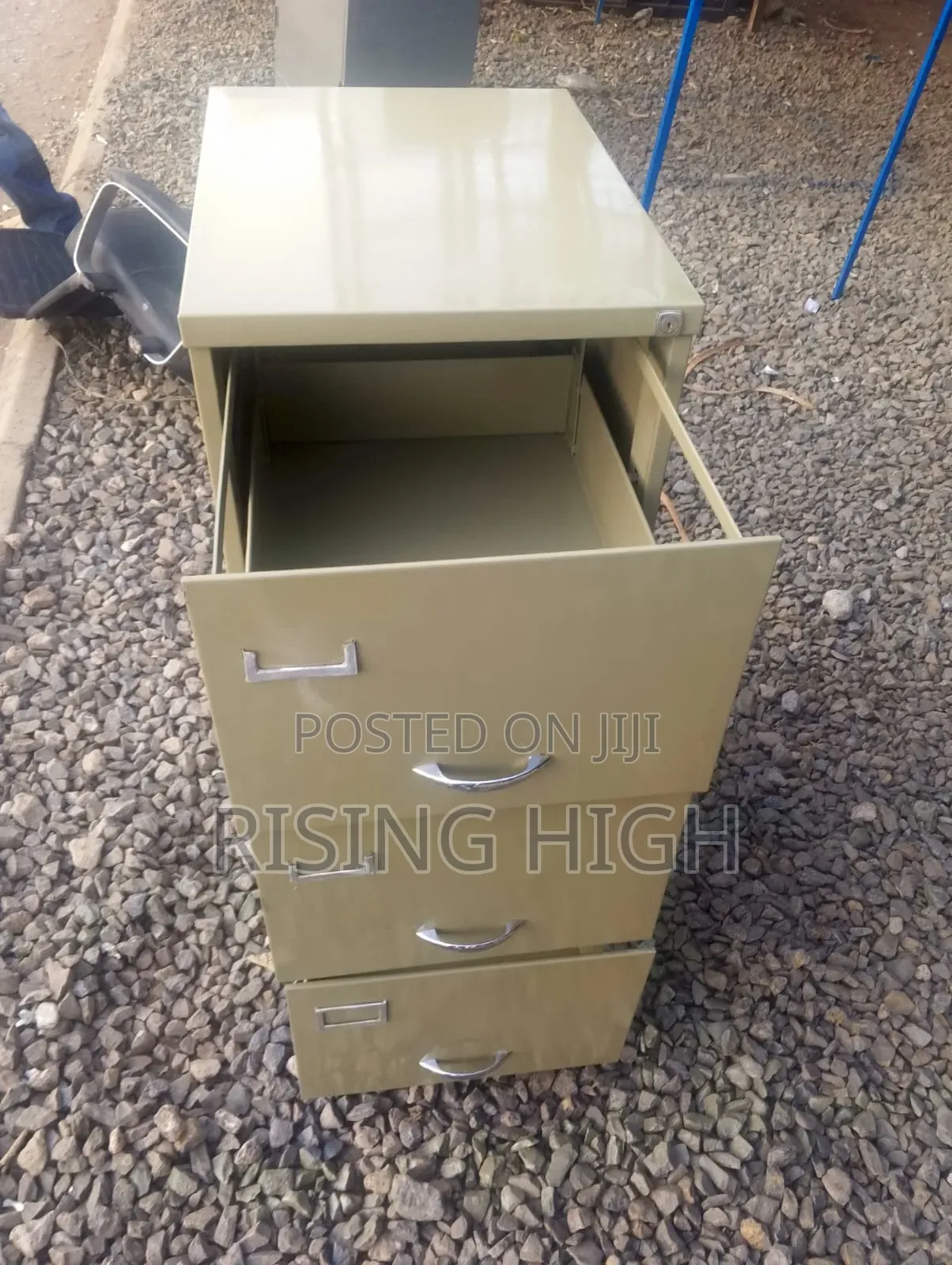  Ex-Uk 3-Drawer Cabinet – Strong Durable Storage