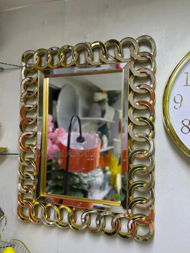 Modern Decorative Gold Rectanglar Mirror.