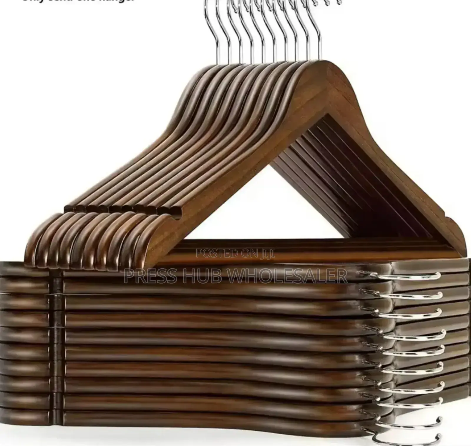 10 Pcs Wooden Clothes Hangers.