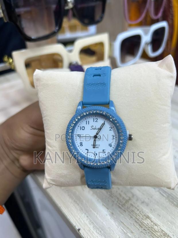 Watches 254 - thumbnail 17