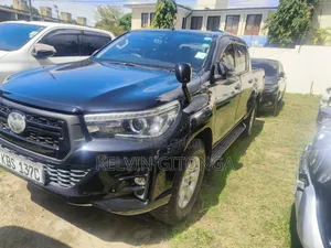 Toyota Hilux 2017 Black