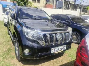 Toyota Land Cruiser 2012 Black