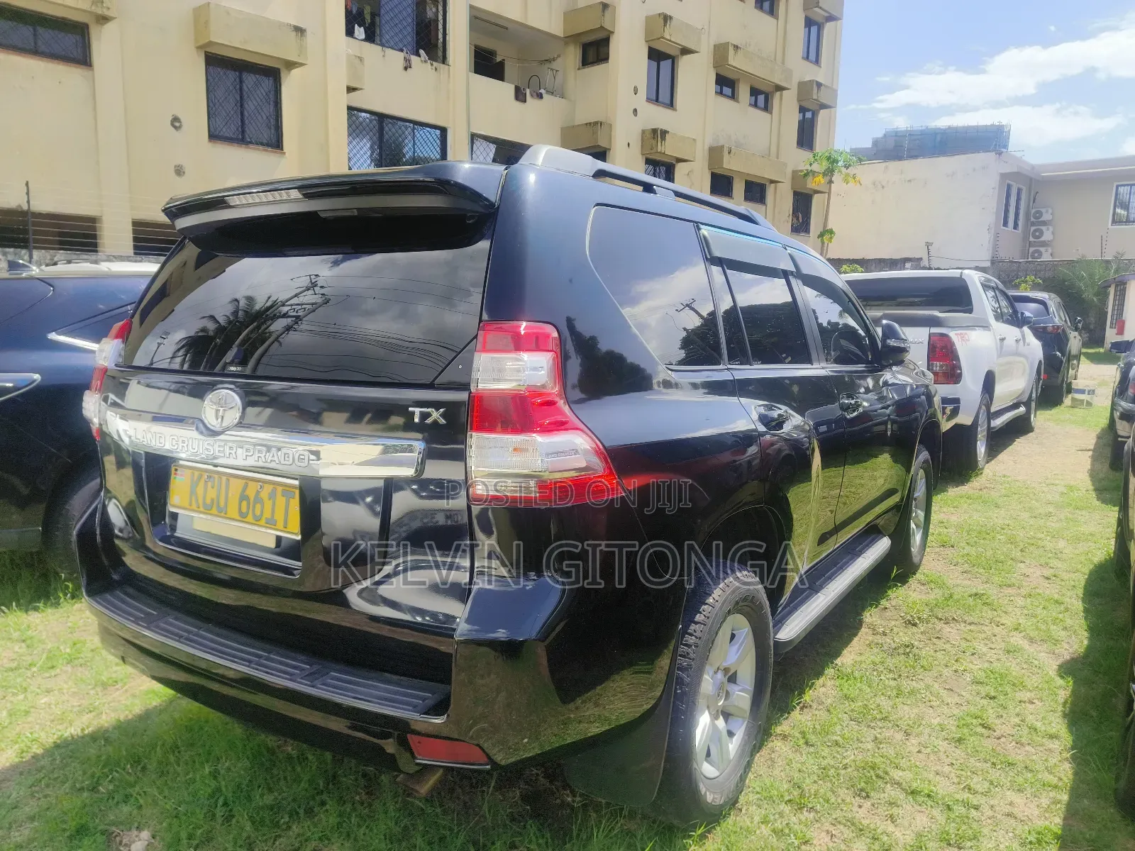 Toyota Land Cruiser 2012 Black