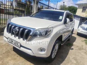 Toyota Land Cruiser 2015 White
