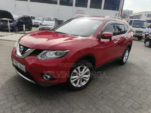 Nissan X-Trail 2015 Red