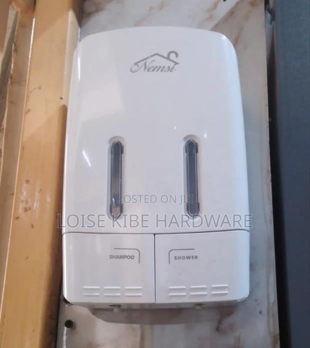 Double Soap Dish Dispenser Available - main view