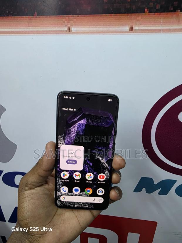 Google Pixel 8 128 GB Black - thumbnail 3