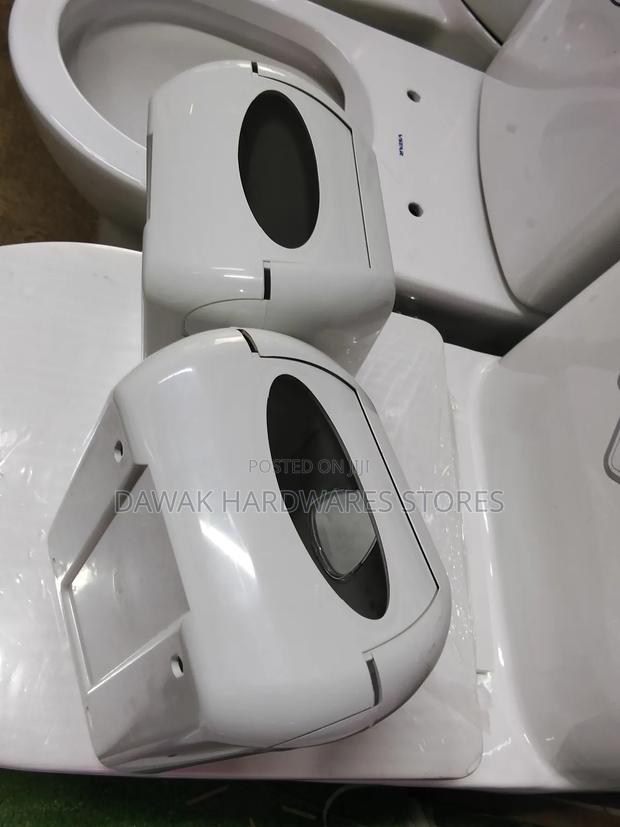 Toilet Paper Holders - thumbnail 2