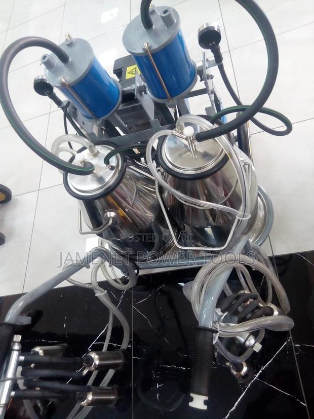 Milking Machine - thumbnail 2
