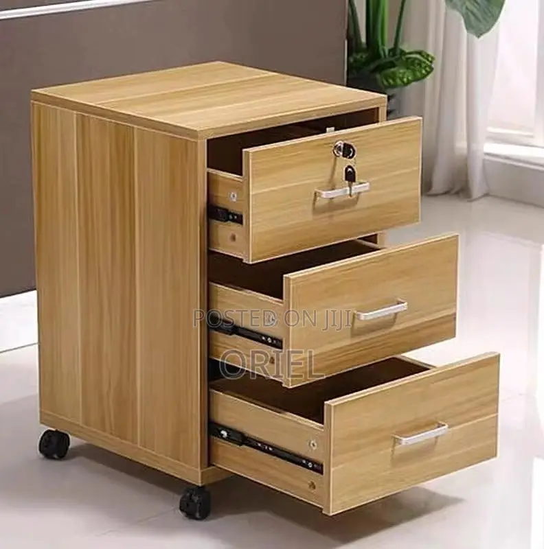 Cabinet: Under-Desk 3-Drawer Rolling Office Cabinet