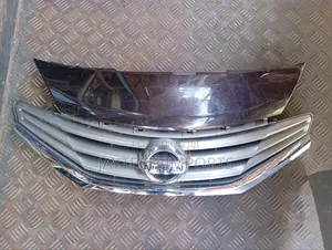 Nissan Note E12 Grill And Cover
